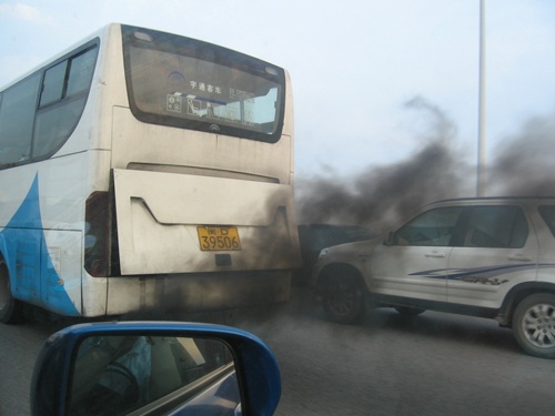 汽車尾氣凈化